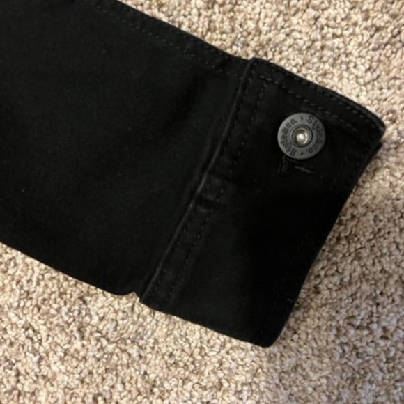 Black Jean Jacket - Picture 6 of 6